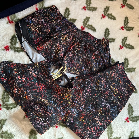 Lululemon Matching Set - Picture 5 of 6